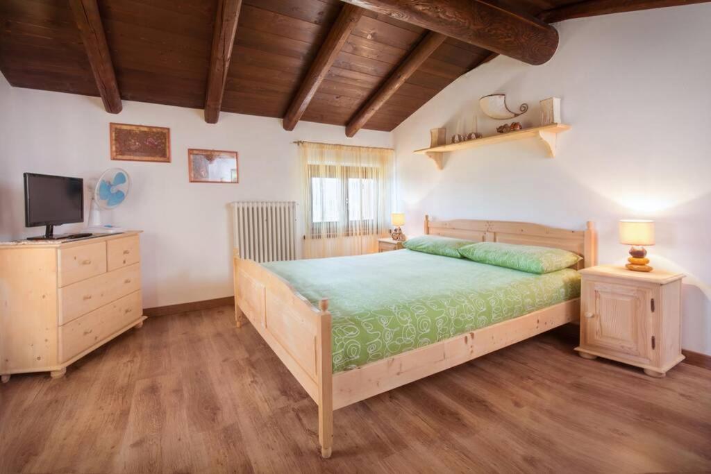 Casale San Michele Villa Malcesine Bagian luar foto