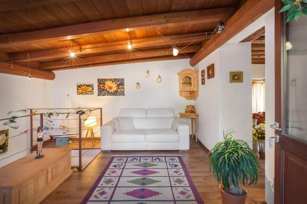 Casale San Michele Villa Malcesine Bagian luar foto
